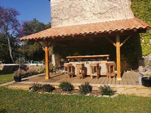 Traditional Stone Cottage Condac Ngoại thất bức ảnh